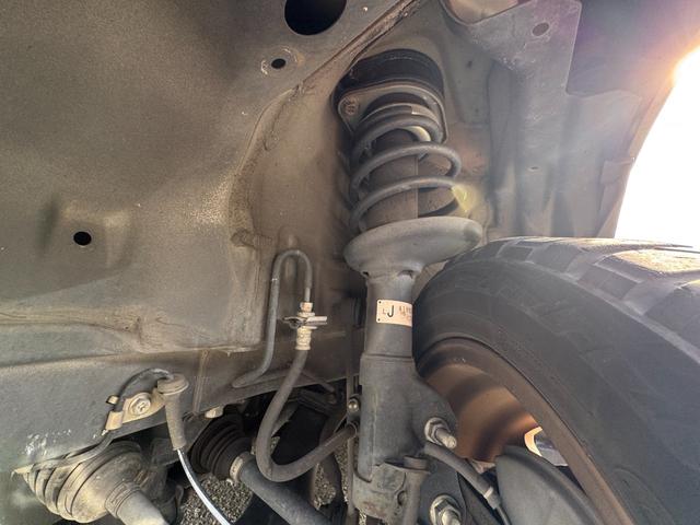 エブリイワゴン ＰＺターボ　／４ＷＤ／ショートバンパー／リフトアップ／ＸＴＲＥＭ－Ｊ１４ＡＷ／ブロックタイヤ／社外マフラー／ＬＥＤテールランプ／電動スライド／ストラーダナビ／フルセグ／Ｂｌｕｅｔｏｏｔｈ／ＤＶＤ／ドラレコ／ＥＴＣ（27枚目）