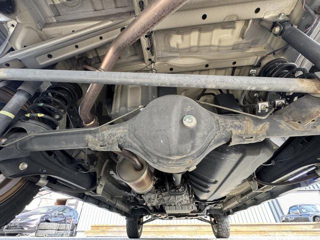 エブリイワゴン ＰＺターボ　／４ＷＤ／ショートバンパー／リフトアップ／ＸＴＲＥＭ－Ｊ１４ＡＷ／ブロックタイヤ／社外マフラー／ＬＥＤテールランプ／電動スライド／ストラーダナビ／フルセグ／Ｂｌｕｅｔｏｏｔｈ／ＤＶＤ／ドラレコ／ＥＴＣ（80枚目）