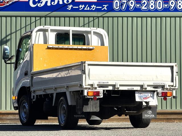 トヨエース シングルジャストロー /禁煙車/5速マニュアル/積載量1250kg/ガソリン車/普通免許運転OK/カロッツェリアオーディオ/CD/AUX/車検受渡(10枚目)