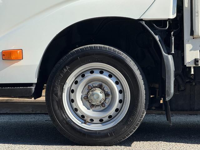 トヨエース シングルジャストロー /禁煙車/5速マニュアル/積載量1250kg/ガソリン車/普通免許運転OK/カロッツェリアオーディオ/CD/AUX/車検受渡(30枚目)