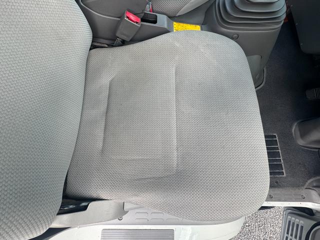 トヨエース シングルジャストロー /禁煙車/5速マニュアル/積載量1250kg/ガソリン車/普通免許運転OK/カロッツェリアオーディオ/CD/AUX/車検受渡(57枚目)