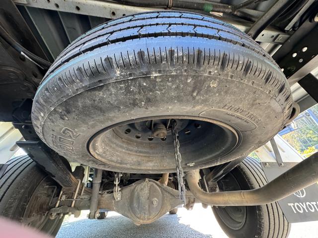 トヨエース シングルジャストロー /禁煙車/5速マニュアル/積載量1250kg/ガソリン車/普通免許運転OK/カロッツェリアオーディオ/CD/AUX/車検受渡(67枚目)