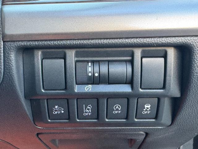 レガシィアウトバック ベースグレード　アイサイトＶＥＲ３／アドバンスドセイフティＰＫＧ／黒革／シートヒーター／フルセグナビ／Ｂｌｕｅｔｏｏｔｈ／バックカメラ／１７ＡＷ／左右独立オートＡＣ／パワーシート／シートヒーター／ＬＥＤヘッド／ＥＴＣ（52枚目）