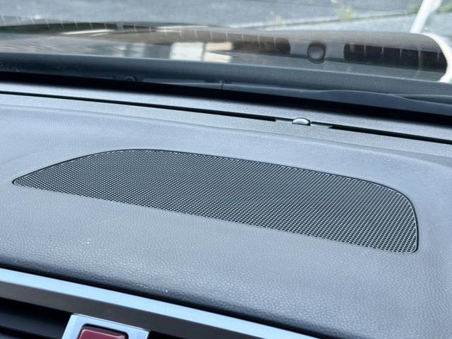 レガシィアウトバック ベースグレード　アイサイトＶＥＲ３／アドバンスドセイフティＰＫＧ／黒革／シートヒーター／フルセグナビ／Ｂｌｕｅｔｏｏｔｈ／バックカメラ／１７ＡＷ／左右独立オートＡＣ／パワーシート／シートヒーター／ＬＥＤヘッド／ＥＴＣ（69枚目）