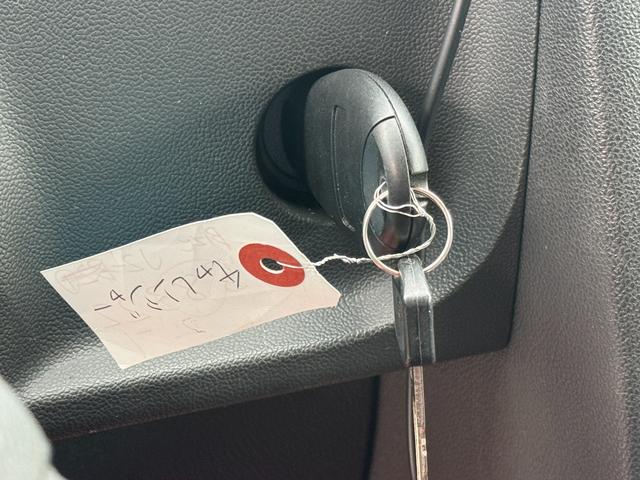 ダッジ・チャレンジャー ＳＥ　ＳＥ／ＴＳＷ２２ＡＷ／黒革調シートカバー／ＡＴＯＭＯディスプレイオーディオ／Ｂｌｕｅｔｏｏｔｈ／バックカメラ／ＬＥＤヘッドライト／ＬＥＤフォグランプ（51枚目）