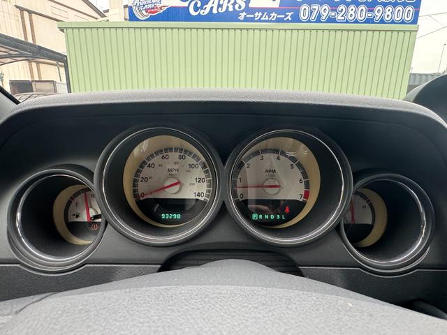 ダッジ・チャレンジャー ＳＥ　ＳＥ／ＴＳＷ２２ＡＷ／黒革調シートカバー／ＡＴＯＭＯディスプレイオーディオ／Ｂｌｕｅｔｏｏｔｈ／バックカメラ／ＬＥＤヘッドライト／ＬＥＤフォグランプ（54枚目）