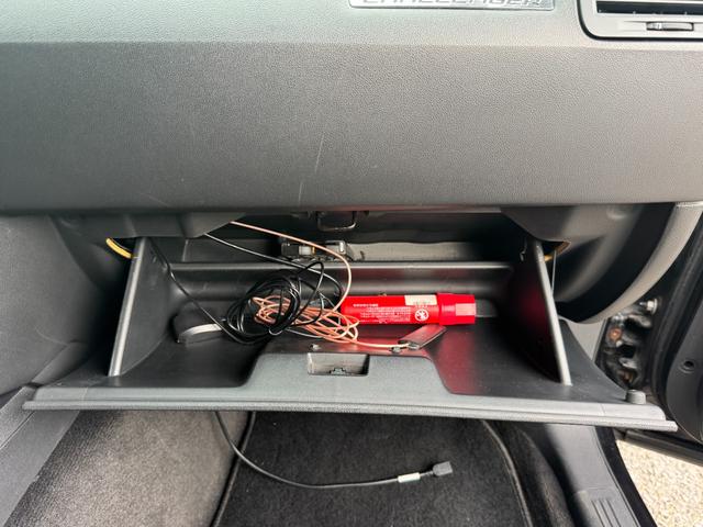 ダッジ・チャレンジャー ＳＥ　ＳＥ／ＴＳＷ２２ＡＷ／黒革調シートカバー／ＡＴＯＭＯディスプレイオーディオ／Ｂｌｕｅｔｏｏｔｈ／バックカメラ／ＬＥＤヘッドライト／ＬＥＤフォグランプ（69枚目）