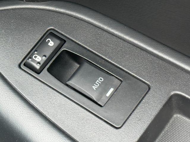 ダッジ・チャレンジャー ＳＥ　ＳＥ／ＴＳＷ２２ＡＷ／黒革調シートカバー／ＡＴＯＭＯディスプレイオーディオ／Ｂｌｕｅｔｏｏｔｈ／バックカメラ／ＬＥＤヘッドライト／ＬＥＤフォグランプ（71枚目）