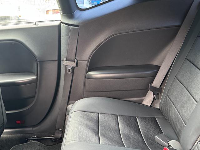 ダッジ・チャレンジャー ＳＥ　ＳＥ／ＴＳＷ２２ＡＷ／黒革調シートカバー／ＡＴＯＭＯディスプレイオーディオ／Ｂｌｕｅｔｏｏｔｈ／バックカメラ／ＬＥＤヘッドライト／ＬＥＤフォグランプ（78枚目）