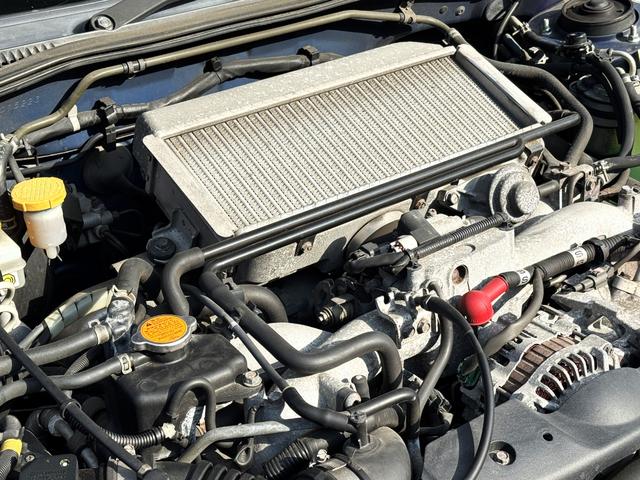 インプレッサ WRX WR-リミテッド 2004 /5MT/TB交換済み/EJ20/大型リアウイング/革巻きMOMOステアリング/17インチホイール/フルセグ/Bluetooth/キーレスエントリー/ETC/(42枚目)