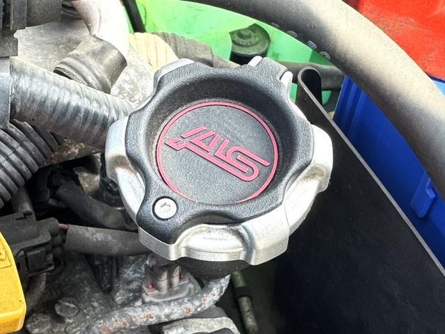 インプレッサ WRX WR-リミテッド 2004 /5MT/TB交換済み/EJ20/大型リアウイング/革巻きMOMOステアリング/17インチホイール/フルセグ/Bluetooth/キーレスエントリー/ETC/(43枚目)