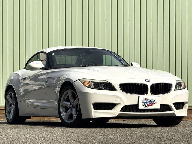 Ｚ４ ｓＤｒｉｖｅ２３ｉ　ハイラインパッケージ　／黒革シート／パワーシート／シートヒーター／電子制御パーキング／ＨＩＤヘッドライト／１７インチホイール／パドルシフト／Ｂカメラ／（9枚目）