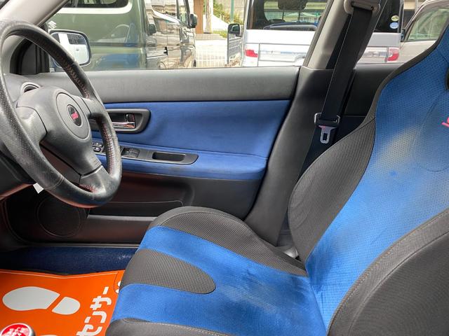 インプレッサ WRX STi /6MT/EJ20/大型リアウイング/HIDヘッドライト/DCCD/17インチホイール/革巻きSTIステアリング/キーレスエントリー/オーディオ/AUX/(60枚目)