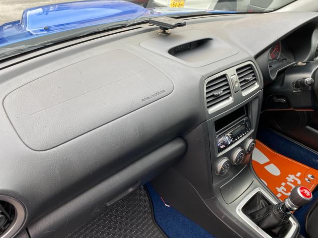 インプレッサ WRX STi /6MT/EJ20/大型リアウイング/HIDヘッドライト/DCCD/17インチホイール/革巻きSTIステアリング/キーレスエントリー/オーディオ/AUX/(64枚目)