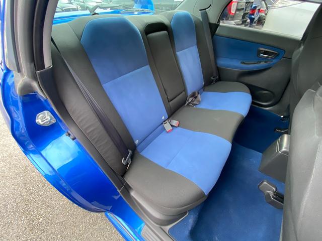 インプレッサ WRX STi /6MT/EJ20/大型リアウイング/HIDヘッドライト/DCCD/17インチホイール/革巻きSTIステアリング/キーレスエントリー/オーディオ/AUX/(74枚目)