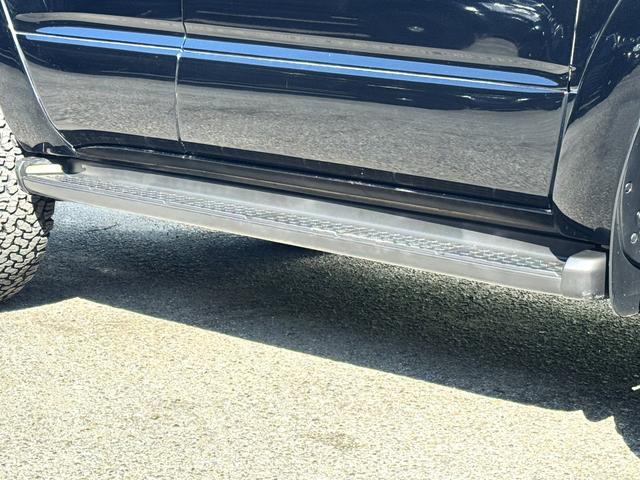 ハイラックスサーフ SSR-G /全塗装/リフトアップ/サンルーフ/MKW16AW/BF グットリッチホワイトレター/US TACOMA風グリル/社外ヘッドライト/新品シートカバー/フルセグナビ/Bluetooth/DVD(30枚目)