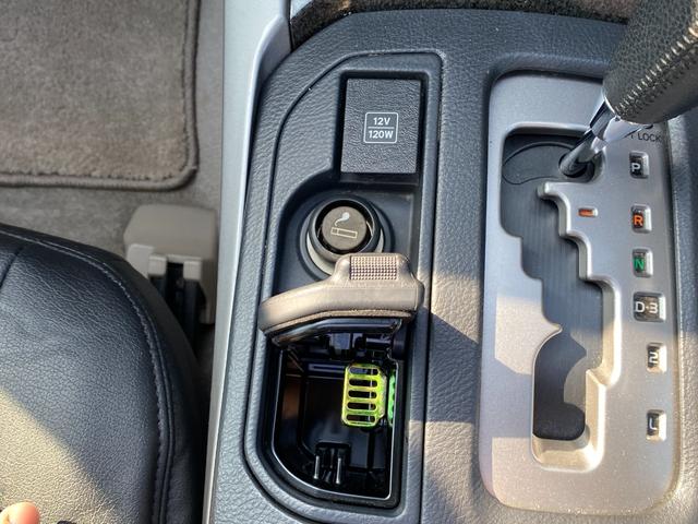 ハイラックスサーフ SSR-G /全塗装/リフトアップ/サンルーフ/MKW16AW/BF グットリッチホワイトレター/US TACOMA風グリル/社外ヘッドライト/新品シートカバー/フルセグナビ/Bluetooth/DVD(67枚目)