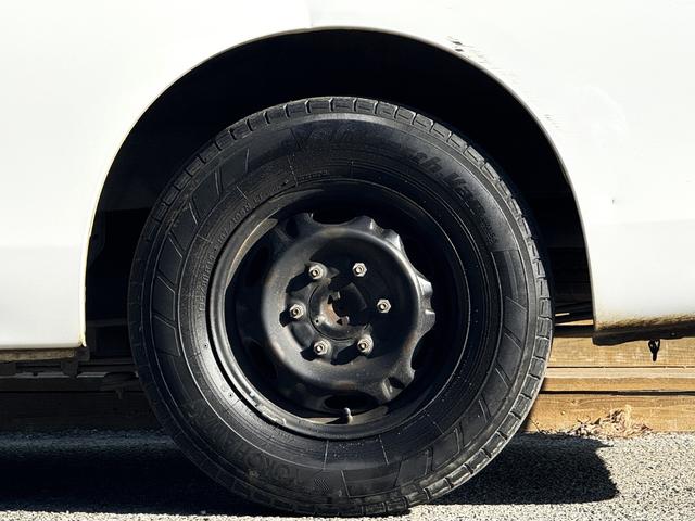 ＮＶ３５０キャラバンバン ロングＤＸターボ　／低床／３人乗／（25枚目）