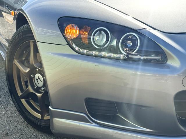 Ｓ２０００ ベースグレード　／６ＭＴ／ＨＫＳマフラー／ＯＰＢＢＳホイール／ＬＥＤヘッドライト／リアシーケンシャル／ローダウン／リアウイング／Ｄｅｆｉメーター／黒革ハーフレザー／オーディオ／エアコン動作確認／ＥＴＣ／キーレス（6枚目）