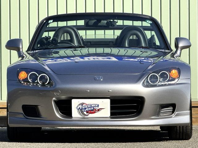 Ｓ２０００ ベースグレード　／６ＭＴ／ＨＫＳマフラー／ＯＰＢＢＳホイール／ＬＥＤヘッドライト／リアシーケンシャル／ローダウン／リアウイング／Ｄｅｆｉメーター／黒革ハーフレザー／オーディオ／エアコン動作確認／ＥＴＣ／キーレス（11枚目）