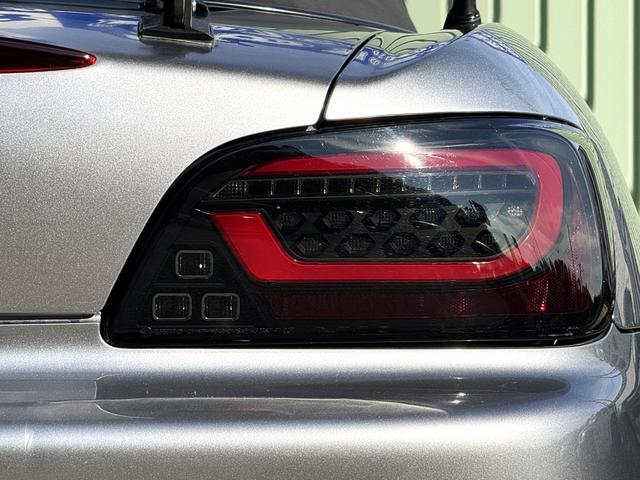 Ｓ２０００ ベースグレード　／６ＭＴ／ＨＫＳマフラー／ＯＰＢＢＳホイール／ＬＥＤヘッドライト／リアシーケンシャル／ローダウン／リアウイング／Ｄｅｆｉメーター／黒革ハーフレザー／オーディオ／エアコン動作確認／ＥＴＣ／キーレス（41枚目）