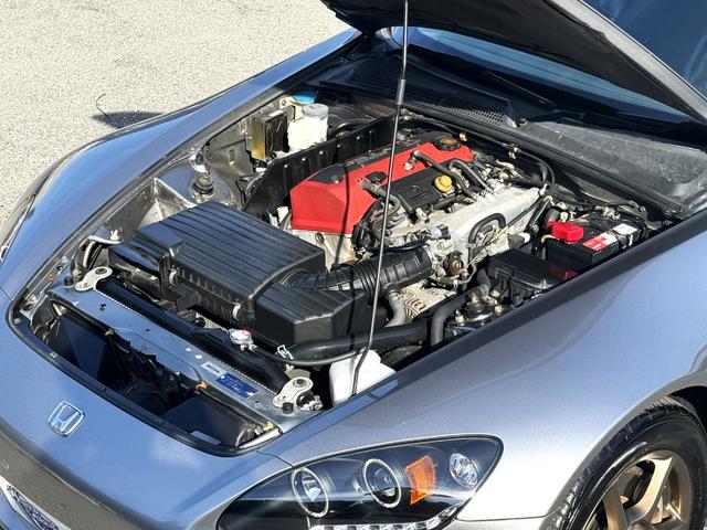 Ｓ２０００ ベースグレード　／６ＭＴ／ＨＫＳマフラー／ＯＰＢＢＳホイール／ＬＥＤヘッドライト／リアシーケンシャル／ローダウン／リアウイング／Ｄｅｆｉメーター／黒革ハーフレザー／オーディオ／エアコン動作確認／ＥＴＣ／キーレス（51枚目）