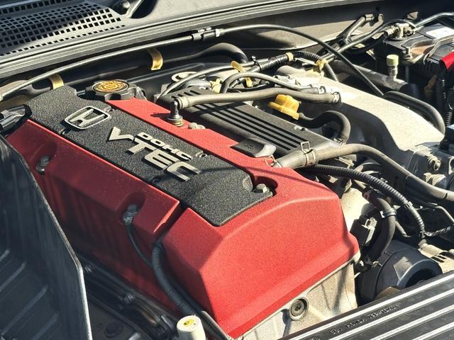 Ｓ２０００ ベースグレード　／６ＭＴ／ＨＫＳマフラー／ＯＰＢＢＳホイール／ＬＥＤヘッドライト／リアシーケンシャル／ローダウン／リアウイング／Ｄｅｆｉメーター／黒革ハーフレザー／オーディオ／エアコン動作確認／ＥＴＣ／キーレス（53枚目）