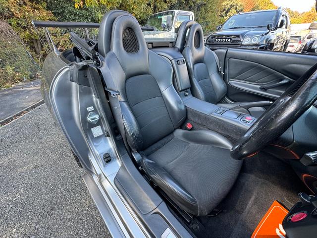 Ｓ２０００ ベースグレード　／６ＭＴ／ＨＫＳマフラー／ＯＰＢＢＳホイール／ＬＥＤヘッドライト／リアシーケンシャル／ローダウン／リアウイング／Ｄｅｆｉメーター／黒革ハーフレザー／オーディオ／エアコン動作確認／ＥＴＣ／キーレス（69枚目）