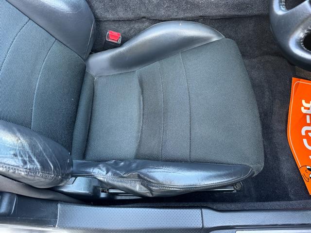 Ｓ２０００ ベースグレード　／６ＭＴ／ＨＫＳマフラー／ＯＰＢＢＳホイール／ＬＥＤヘッドライト／リアシーケンシャル／ローダウン／リアウイング／Ｄｅｆｉメーター／黒革ハーフレザー／オーディオ／エアコン動作確認／ＥＴＣ／キーレス（70枚目）