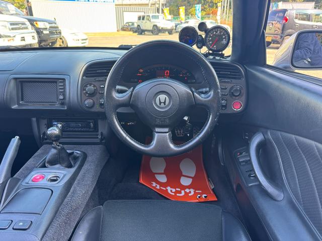 Ｓ２０００ ベースグレード　／６ＭＴ／ＨＫＳマフラー／ＯＰＢＢＳホイール／ＬＥＤヘッドライト／リアシーケンシャル／ローダウン／リアウイング／Ｄｅｆｉメーター／黒革ハーフレザー／オーディオ／エアコン動作確認／ＥＴＣ／キーレス（72枚目）