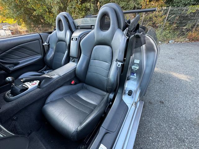 Ｓ２０００ ベースグレード　／６ＭＴ／ＨＫＳマフラー／ＯＰＢＢＳホイール／ＬＥＤヘッドライト／リアシーケンシャル／ローダウン／リアウイング／Ｄｅｆｉメーター／黒革ハーフレザー／オーディオ／エアコン動作確認／ＥＴＣ／キーレス（73枚目）