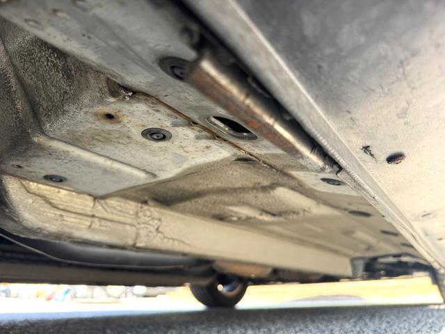 Ｓ２０００ ベースグレード　／６ＭＴ／ＨＫＳマフラー／ＯＰＢＢＳホイール／ＬＥＤヘッドライト／リアシーケンシャル／ローダウン／リアウイング／Ｄｅｆｉメーター／黒革ハーフレザー／オーディオ／エアコン動作確認／ＥＴＣ／キーレス（79枚目）