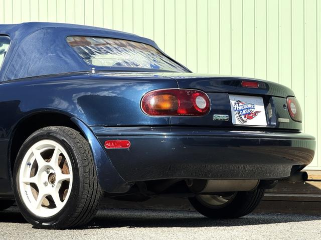 ユーノスロードスター B2リミテッド /5MT/1000台限定車/トワイライトブルーマイカ/ハードトップ/タイベル交換/幌付き/P1Racing 15AW/エアコン動作確認/リトラ動作確認/PW動作確認/オーディオ/社外スピーカー/ETC(28枚目)