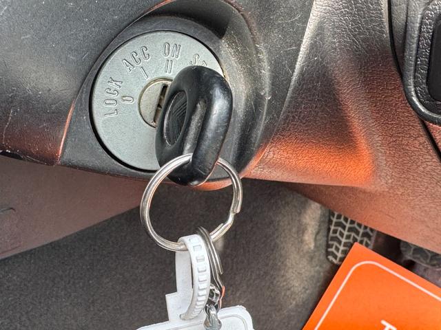 ユーノスロードスター B2リミテッド /5MT/1000台限定車/トワイライトブルーマイカ/ハードトップ/タイベル交換/幌付き/P1Racing 15AW/エアコン動作確認/リトラ動作確認/PW動作確認/オーディオ/社外スピーカー/ETC(62枚目)