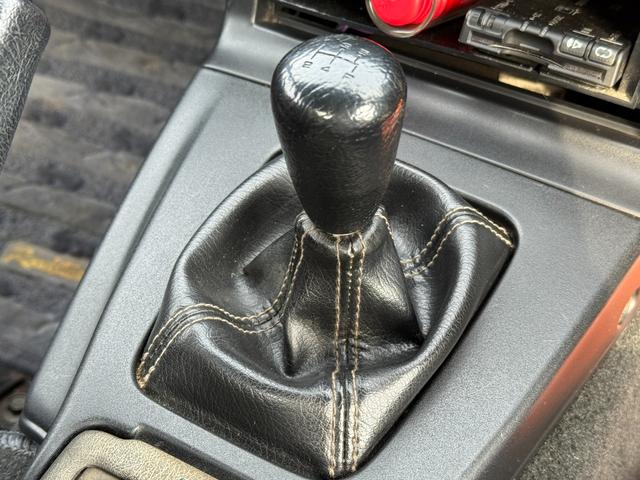 ユーノスロードスター B2リミテッド /5MT/1000台限定車/トワイライトブルーマイカ/ハードトップ/タイベル交換/幌付き/P1Racing 15AW/エアコン動作確認/リトラ動作確認/PW動作確認/オーディオ/社外スピーカー/ETC(67枚目)