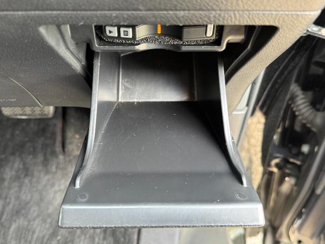 ヴェルファイア ２．４Ｚ　／モデリスタエアロ／モデリスタグリル／両側電動／ＡＬＰＩＮＥ後席モニター／／フルセグ／Ｂｌｕｅｔｏｏｔｈ／ミュージックサーバー／Ｂカメラ／ＣＬソナー／スマートキー／ＥＴＣ／車検受渡／（57枚目）