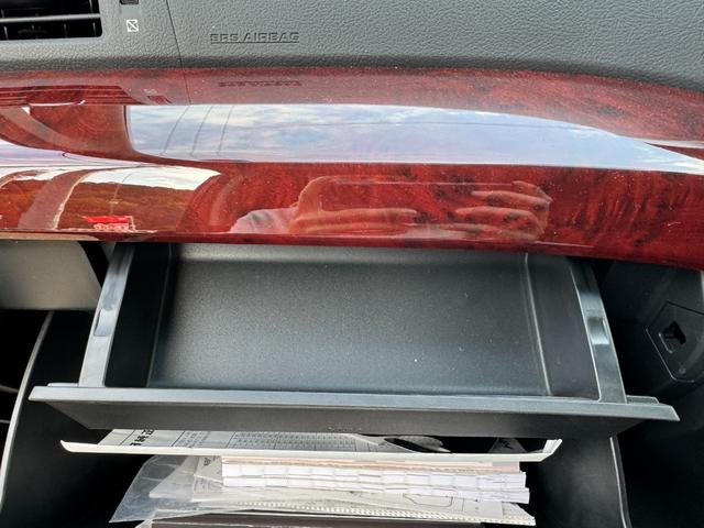 ヴェルファイア ２．４Ｚ　／モデリスタエアロ／モデリスタグリル／両側電動／ＡＬＰＩＮＥ後席モニター／／フルセグ／Ｂｌｕｅｔｏｏｔｈ／ミュージックサーバー／Ｂカメラ／ＣＬソナー／スマートキー／ＥＴＣ／車検受渡／（70枚目）