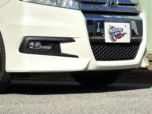 ステップワゴンスパーダ Ｓ　／禁煙車／両側電動スライド／ホンダインターナビ／ＴＶ／ＤＶＤ／ＣＤ／ミュージックサーバー／Ｂカメラ／スマートキー／ＥＴＣ／ドラレコ／ステアリングスイッチ／オートライト／フロントフォグ／ウォークスルー／（19枚目）