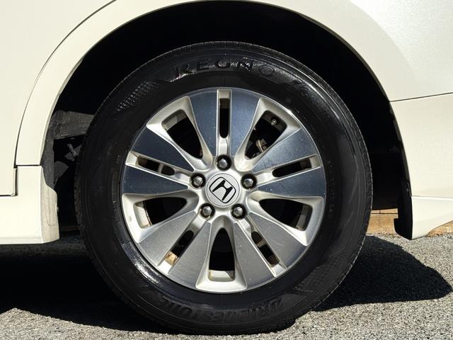 ステップワゴンスパーダ Ｓ　／禁煙車／両側電動スライド／ホンダインターナビ／ＴＶ／ＤＶＤ／ＣＤ／ミュージックサーバー／Ｂカメラ／スマートキー／ＥＴＣ／ドラレコ／ステアリングスイッチ／オートライト／フロントフォグ／ウォークスルー／（33枚目）