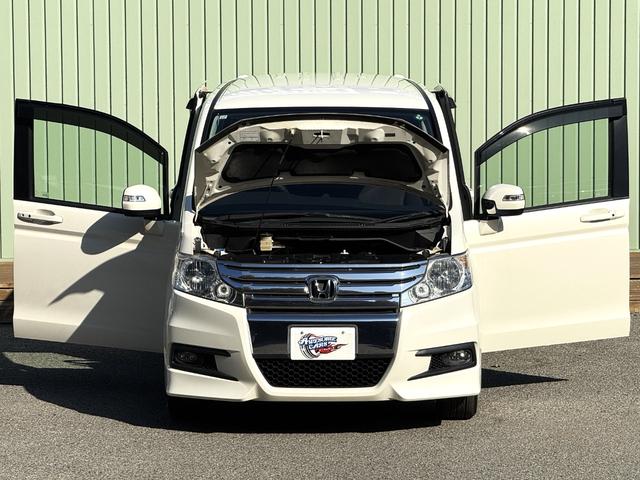 ステップワゴンスパーダ Ｓ　／禁煙車／両側電動スライド／ホンダインターナビ／ＴＶ／ＤＶＤ／ＣＤ／ミュージックサーバー／Ｂカメラ／スマートキー／ＥＴＣ／ドラレコ／ステアリングスイッチ／オートライト／フロントフォグ／ウォークスルー／（37枚目）