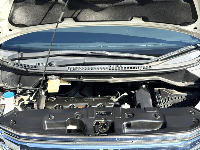 ステップワゴンスパーダ Ｓ　／禁煙車／両側電動スライド／ホンダインターナビ／ＴＶ／ＤＶＤ／ＣＤ／ミュージックサーバー／Ｂカメラ／スマートキー／ＥＴＣ／ドラレコ／ステアリングスイッチ／オートライト／フロントフォグ／ウォークスルー／（39枚目）