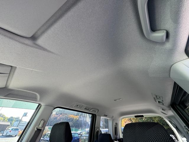 ステップワゴンスパーダ Ｓ　／禁煙車／両側電動スライド／ホンダインターナビ／ＴＶ／ＤＶＤ／ＣＤ／ミュージックサーバー／Ｂカメラ／スマートキー／ＥＴＣ／ドラレコ／ステアリングスイッチ／オートライト／フロントフォグ／ウォークスルー／（63枚目）