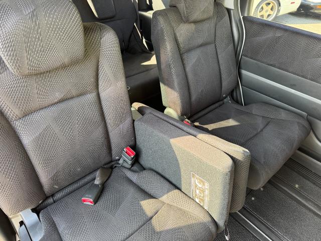 ステップワゴンスパーダ Ｓ　／禁煙車／両側電動スライド／ホンダインターナビ／ＴＶ／ＤＶＤ／ＣＤ／ミュージックサーバー／Ｂカメラ／スマートキー／ＥＴＣ／ドラレコ／ステアリングスイッチ／オートライト／フロントフォグ／ウォークスルー／（74枚目）