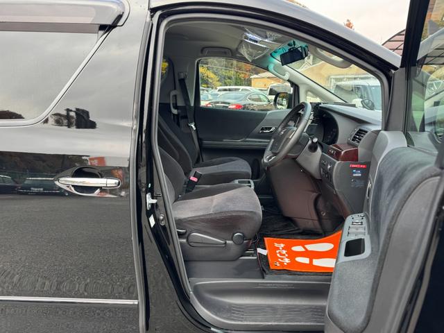 ヴェルファイア 2.4Z /後期/1オーナー/両側電動スライドドア/フルセグナビ/バックカメラ/スマートキー/ディスチャージ/デジタルインナーミラー/前後ドライブレコーダー/ETC(6枚目)