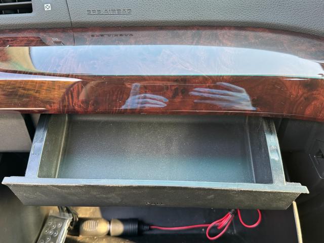 ヴェルファイア 2.4Z /後期/1オーナー/両側電動スライドドア/フルセグナビ/バックカメラ/スマートキー/ディスチャージ/デジタルインナーミラー/前後ドライブレコーダー/ETC(45枚目)