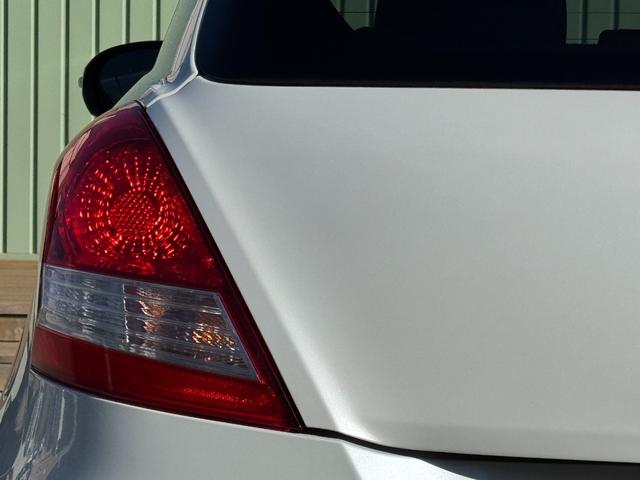 スイフトスポーツ ベースグレード　／６ＭＴ／Ｂａｄｘ　Ｓ－ＨＯＬＤ　Ｓ－５Ｖ　１７ＡＷ／ＨＩＤヘッドライト／フロントフォグ／スマートキー／オートライト／クルコン／オートエアコン／ＥＴＣ／（20枚目）