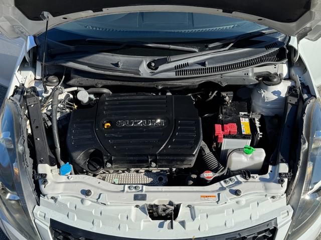 スイフトスポーツ ベースグレード　／６ＭＴ／Ｂａｄｘ　Ｓ－ＨＯＬＤ　Ｓ－５Ｖ　１７ＡＷ／ＨＩＤヘッドライト／フロントフォグ／スマートキー／オートライト／クルコン／オートエアコン／ＥＴＣ／（32枚目）