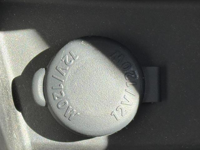 スイフトスポーツ ベースグレード　／６ＭＴ／Ｂａｄｘ　Ｓ－ＨＯＬＤ　Ｓ－５Ｖ　１７ＡＷ／ＨＩＤヘッドライト／フロントフォグ／スマートキー／オートライト／クルコン／オートエアコン／ＥＴＣ／（54枚目）