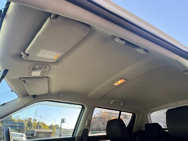 スイフトスポーツ ベースグレード　／６ＭＴ／Ｂａｄｘ　Ｓ－ＨＯＬＤ　Ｓ－５Ｖ　１７ＡＷ／ＨＩＤヘッドライト／フロントフォグ／スマートキー／オートライト／クルコン／オートエアコン／ＥＴＣ／（64枚目）