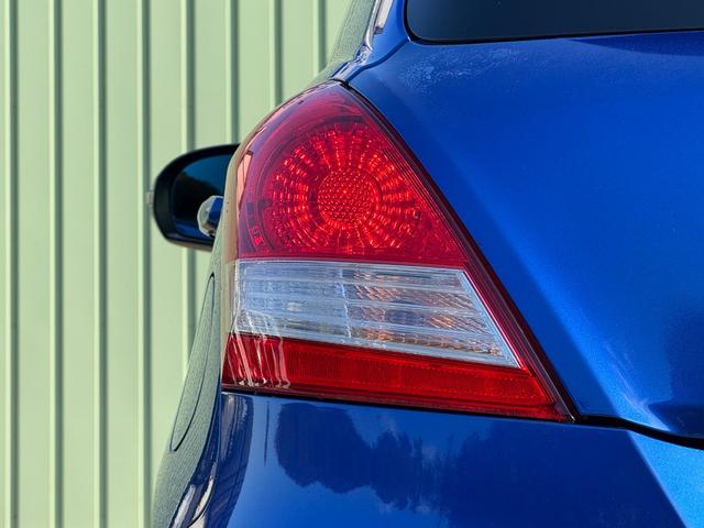 スイフトスポーツ ベースグレード　／６ＭＴ／ＥＮＫＥＩ１７ＡＷ／モンスタースポーツマフラー／ＨＩＤヘッドライト／スマートキー／カロッツェリアナビ／フルセグＴＶ／ＤＶＤ再生／ドライブレコーダー／２０２５年製造タイヤ／ＥＴＣ（36枚目）